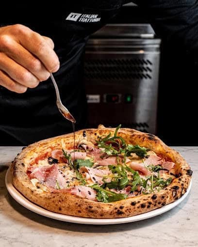Photo de IT - Italian Trattoria