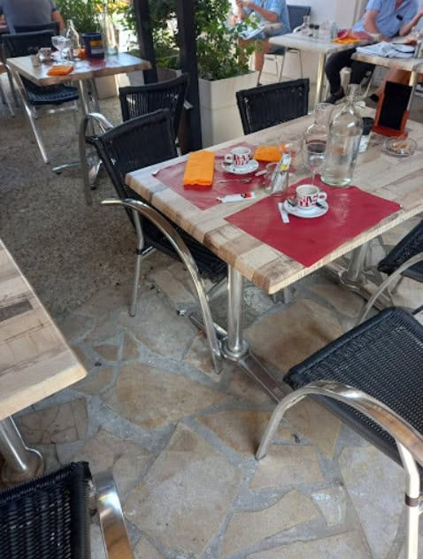 La Garenne — photo 3