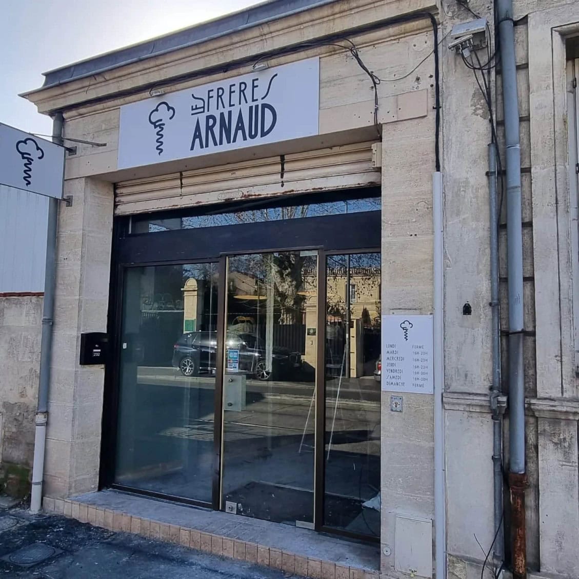 Les Frères Arnaud — photo 2
