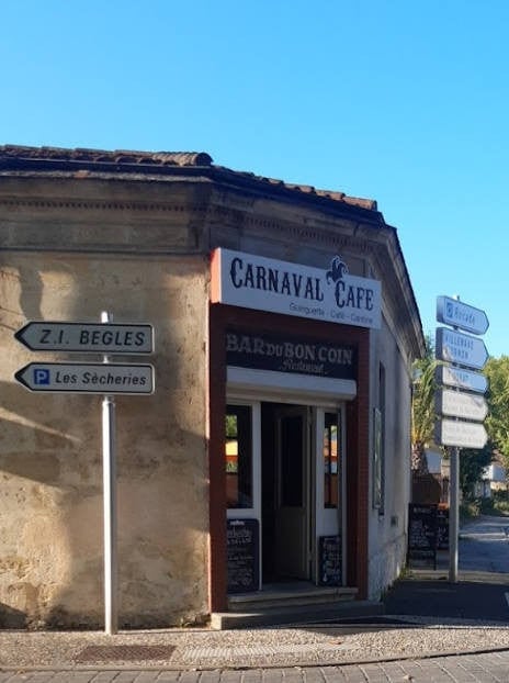 Le Carnaval Café — photo 2