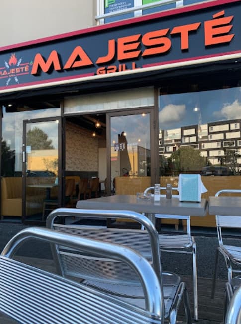 Majesté grill — photo 3
