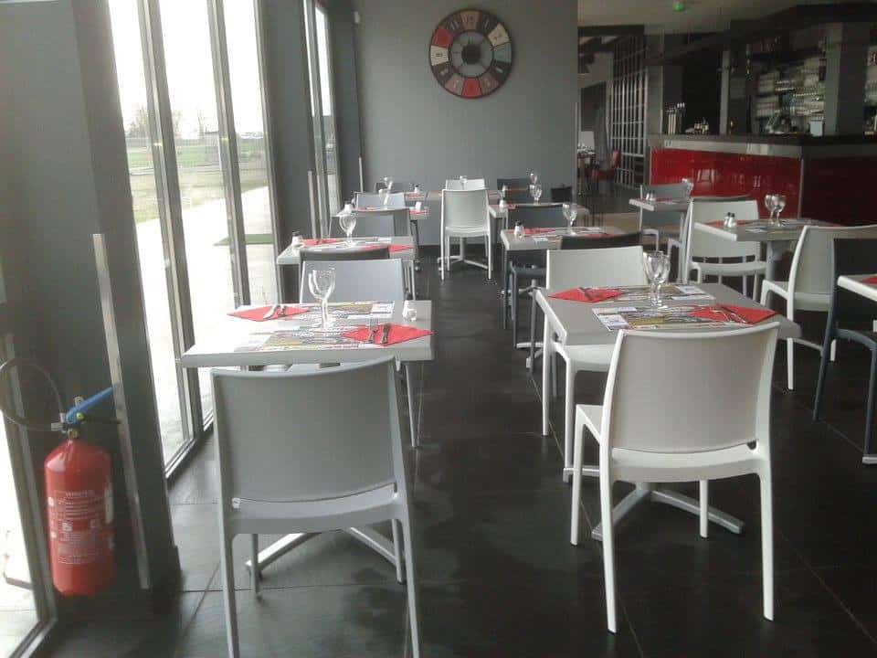 La Raffinerie — photo 3