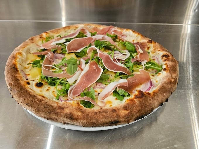La Casa Napolitana — Pizza - pizzéria à Saint Medard de Guizieres — photo 2