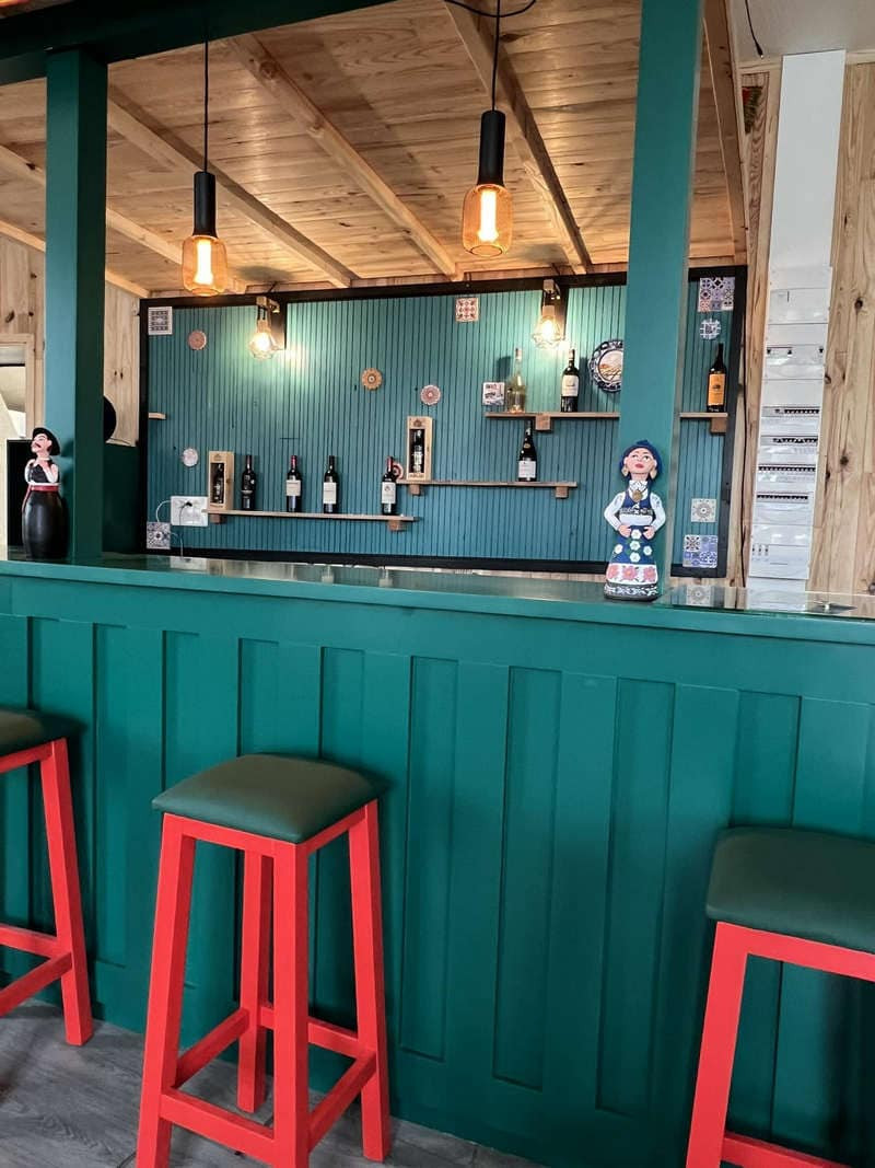 Chapa's Tavern — photo 2