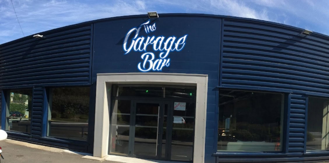 The garage bar — photo 2