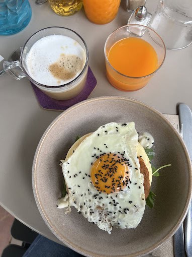 L'Adelaïde Café — photo 2