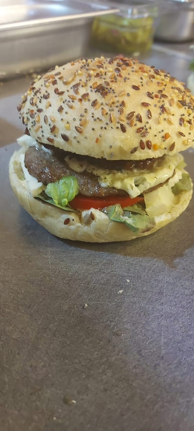 Burger's Time — photo 2