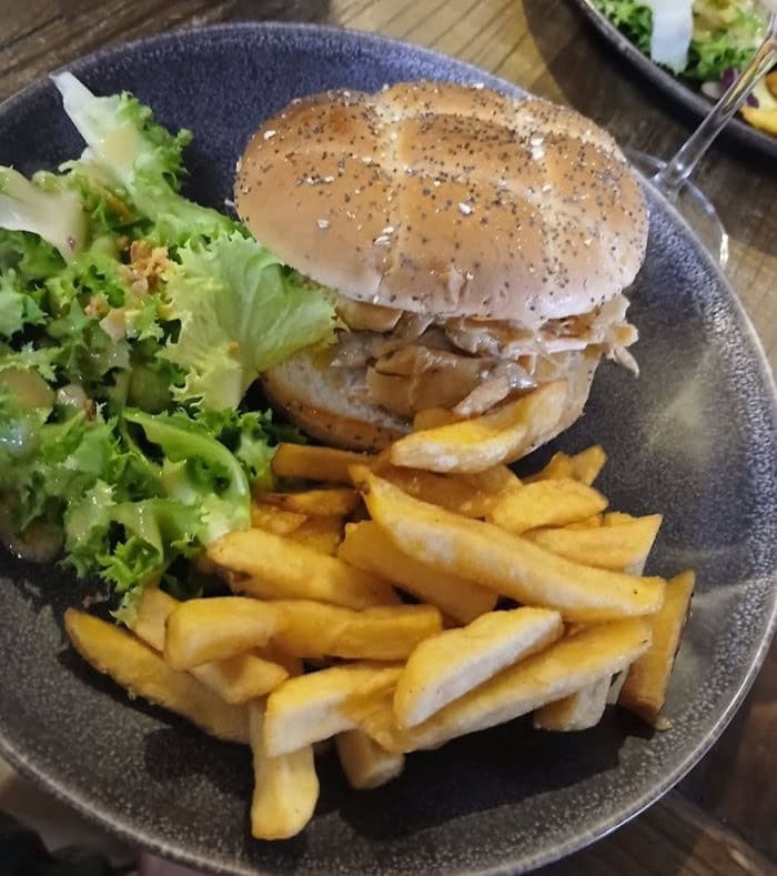 Billie Brunch — photo 2