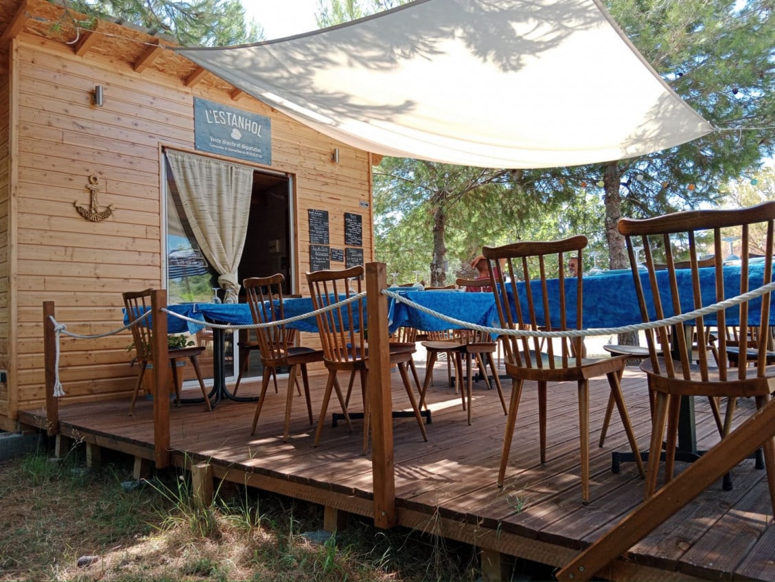 Cabane L' Estanhol — Poissons et fruits de mer à Loupian — photo 3