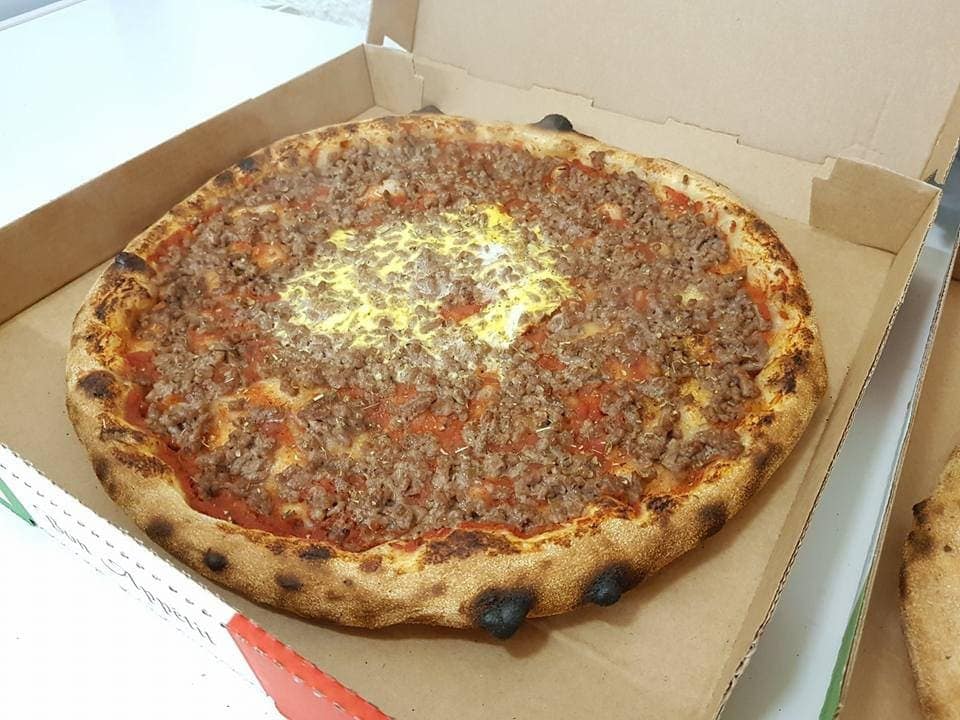 Midnight pizza — photo 2