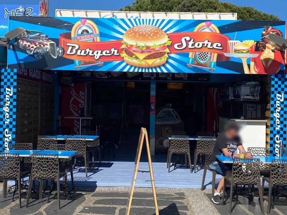 Burger Store — photo 3