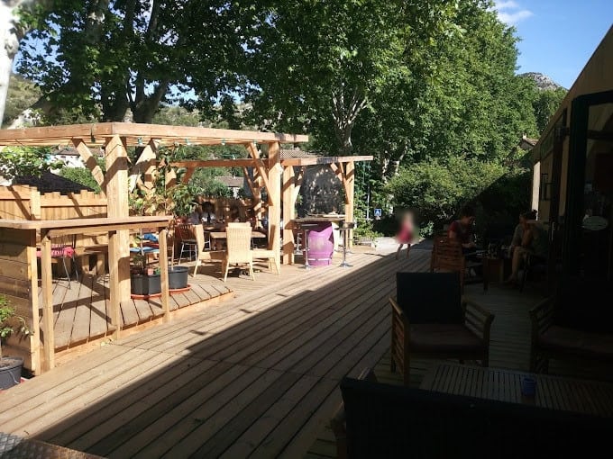 La Bonne Excuse — photo 3