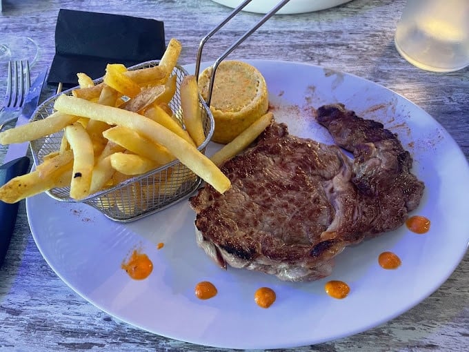 O bistrot Charlotte et Cyril — Bistro - Bar à Thezan les Beziers — photo 2