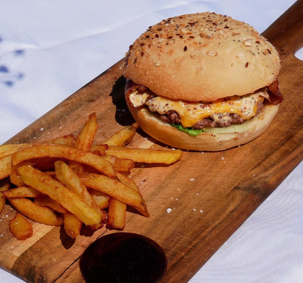 Pasta and burger house — photo 3