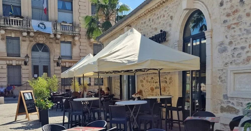 Brasserie des Fleurs — Brasserie à Villeneuve les Maguelone — photo 3