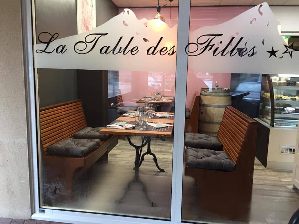 La Table des Filles — photo 3