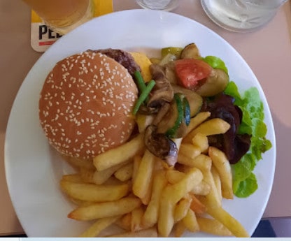Photo de Le Saint Charles