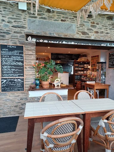 Coco Bay Café — photo 3