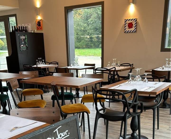 Calm comme à la maison — Bistro - Bar à La Chapelle Aux Filtzmeen — photo 3