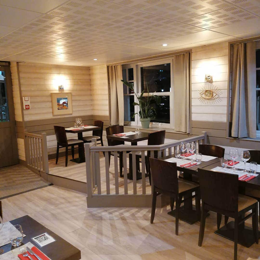 Le Café Rouge — photo 2