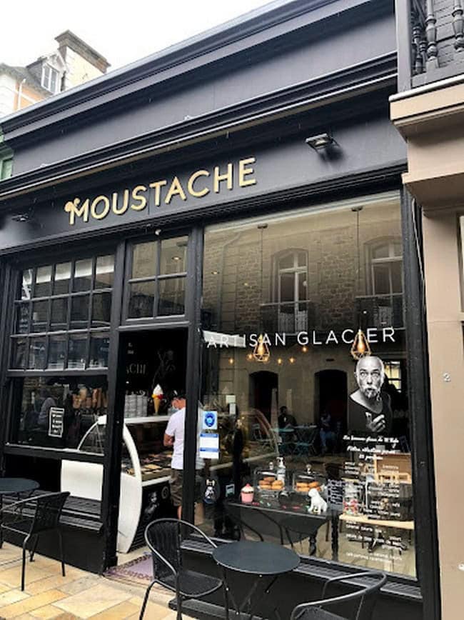 Moustache — photo 2