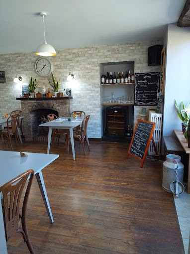 La Pierre Là — photo 3
