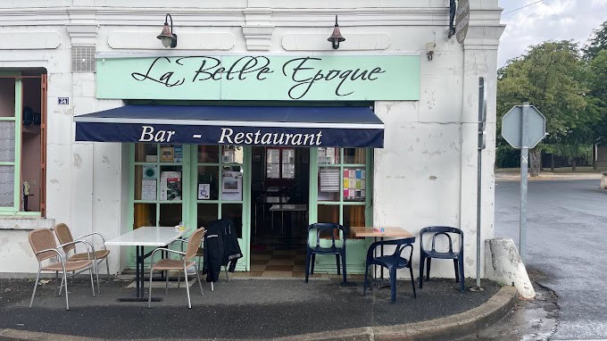 A la Belle Epoque — photo 2