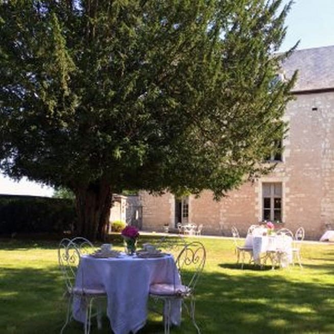 La table de Chargé — photo 2