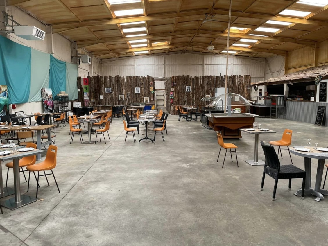 Le Hangar — photo 3