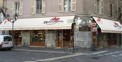 Bourbon — photo 2