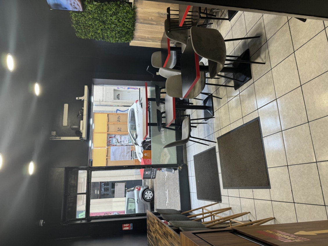 Burger Family — photo 6