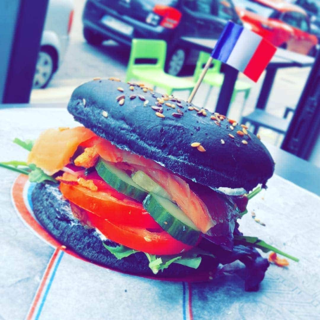 French's Burger — photo 2
