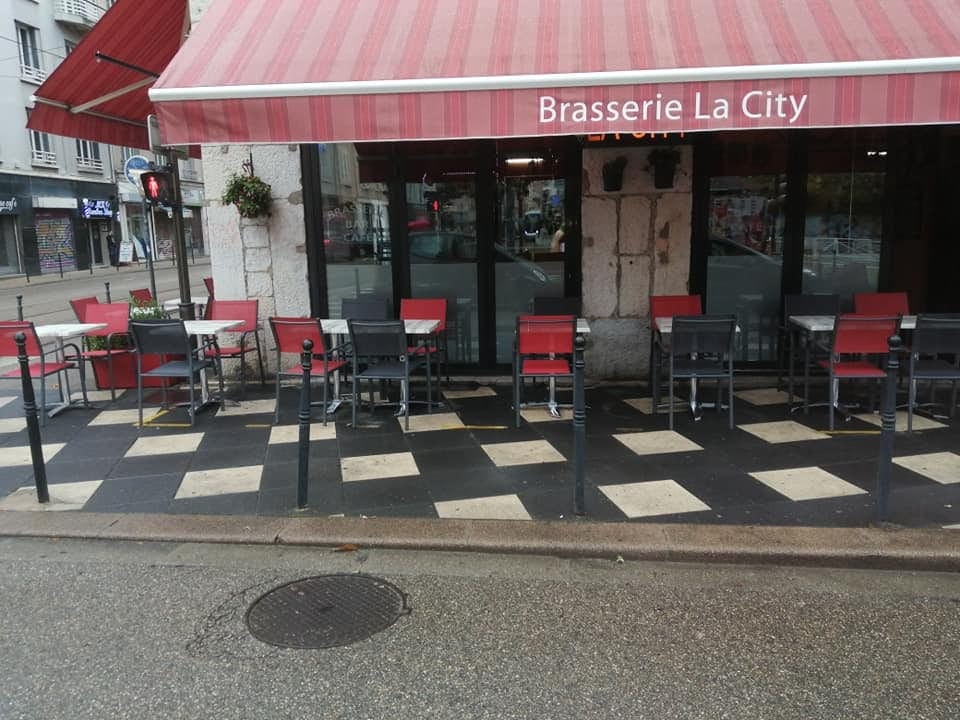 La City — photo 3