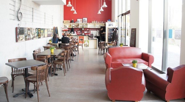 Le Café Lumière — photo 3