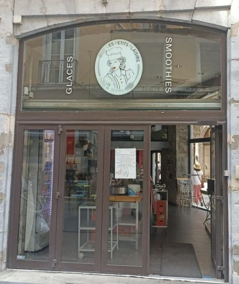 Les Petits Plaisirs — photo 3