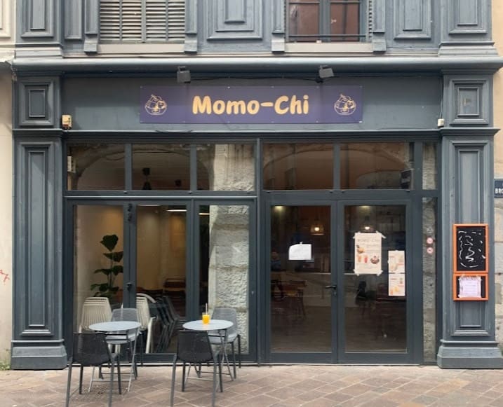 Momo-Chi — photo 2