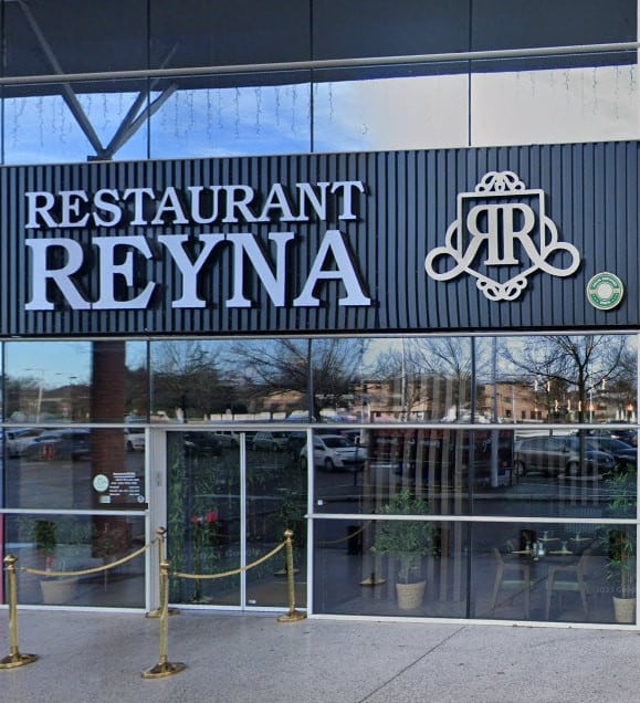 Reyna Restaurant — photo 2