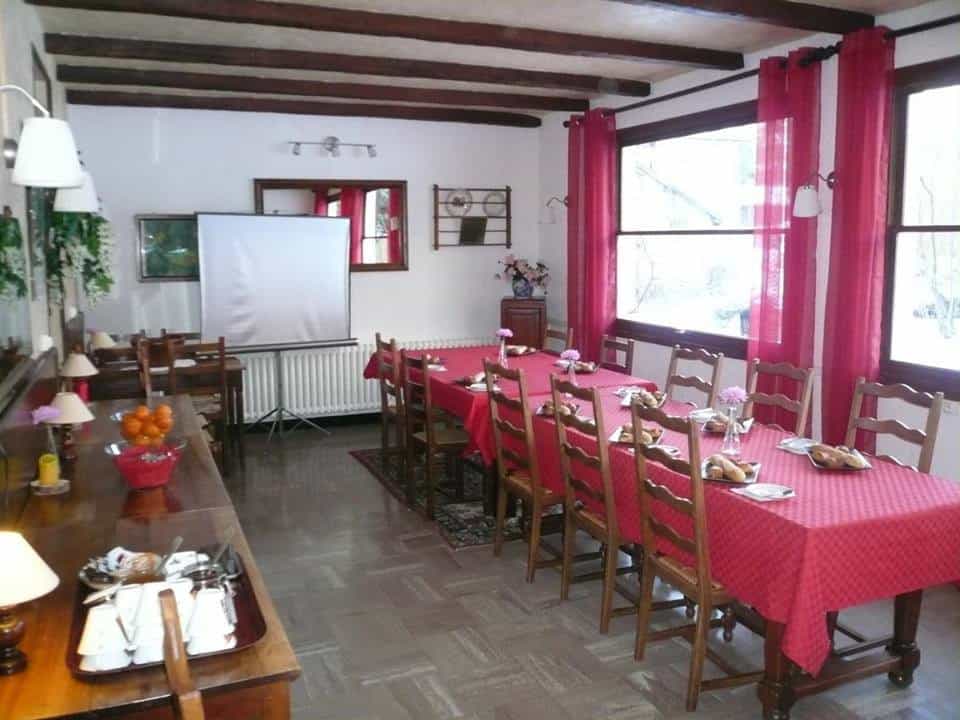 Au Sans Souci — photo 3