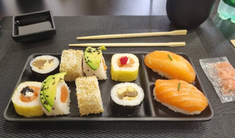 Sushi Box — photo 2