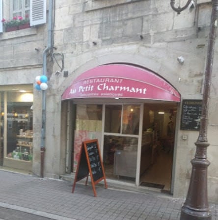Au   petit charmant — photo 3