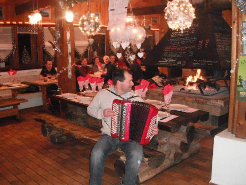 Le Chalet De La Frasse — photo 3