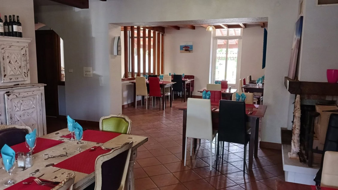 L'Auberge d'Uchacq-et-Parentis — Auberge à Uchacq et Parentis — photo 3