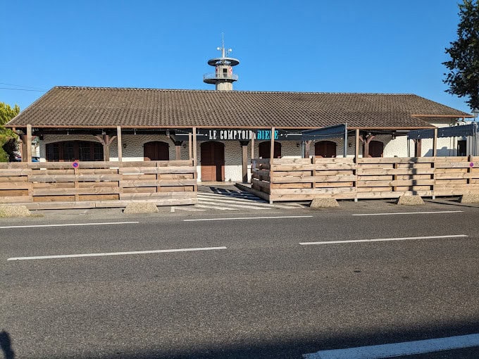Le Comptoir à bière — photo 2