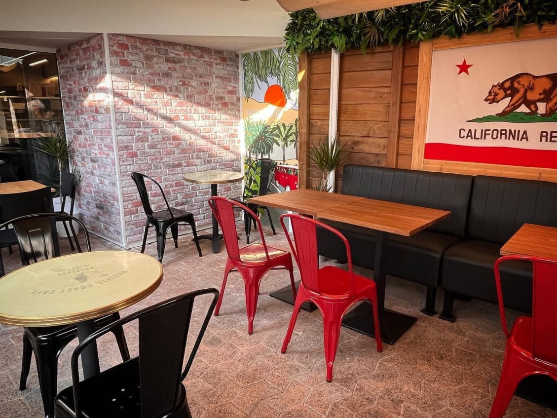 Pacific Coast Café — photo 3