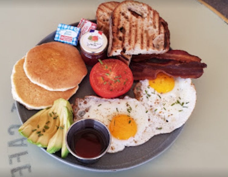 Pacific Coast Café — photo 2