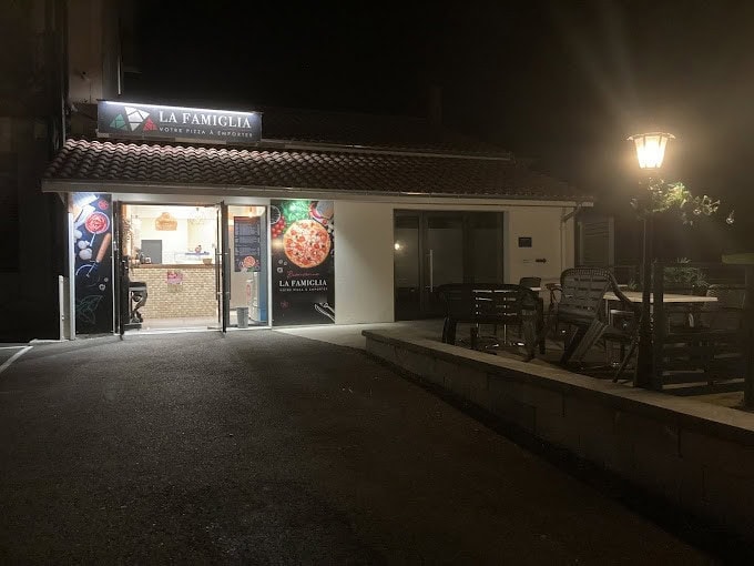 Pizzeria la Famiglia — Pizza - pizzéria à Gamarde les Bains — photo 3