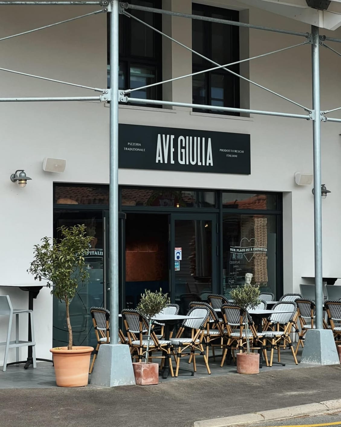 Ave Giulia — photo 3
