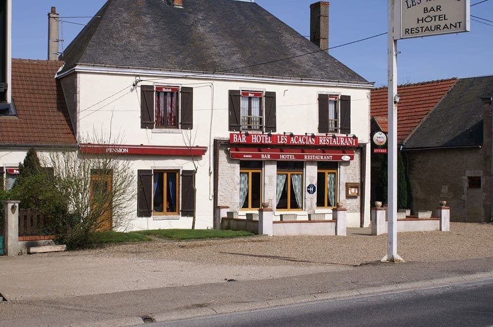 Les Acacias — photo 2