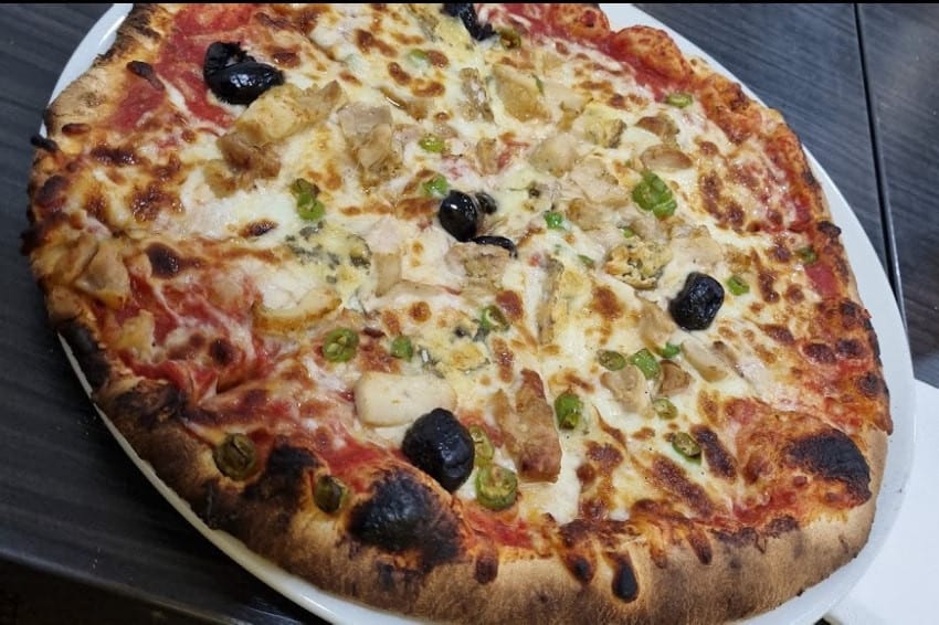 Pizz and grill — photo 2
