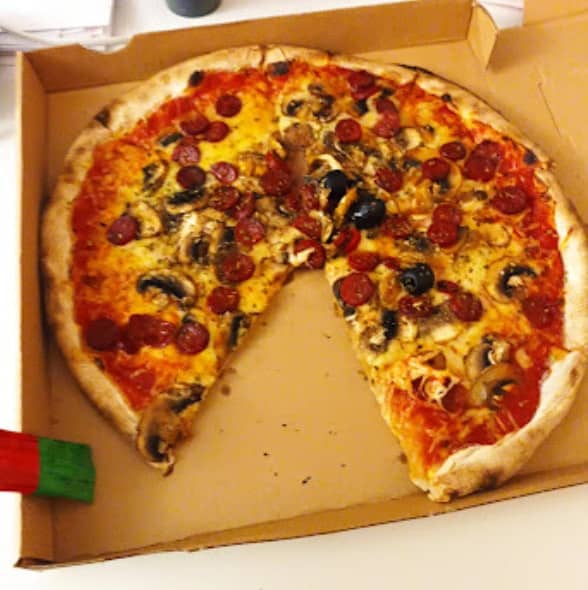 Pizza Napoli — photo 2
